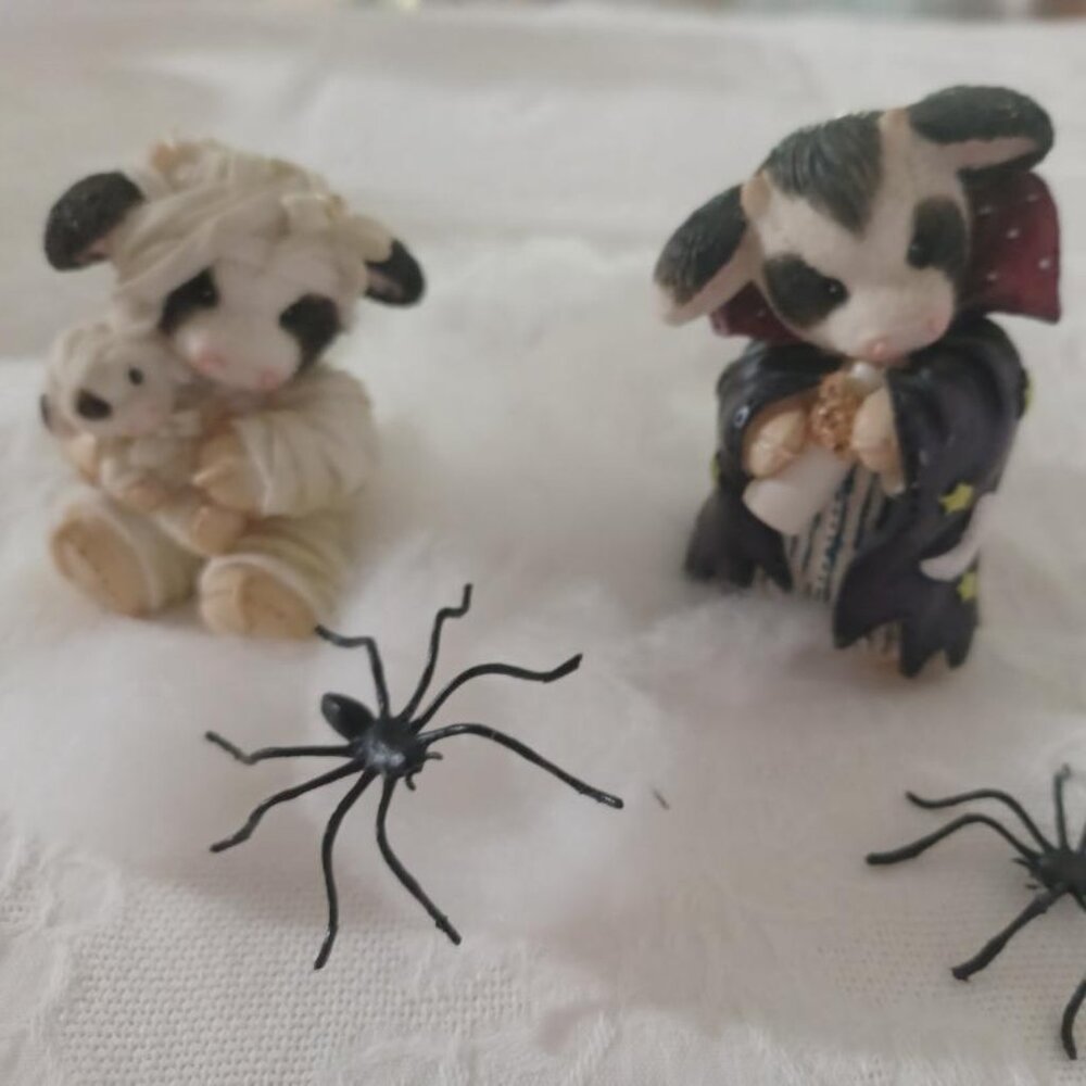 Enesco Mary Moo Halloween Figurines